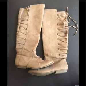 🎊 5 For $20 🎊 Not Rated Lace up Boots
